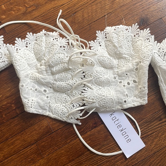 White Crop Top XS-S - Picture 5 of 6